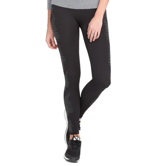 Spanx Aztec Stripe Seamless Leggings - Picture 2 of 5